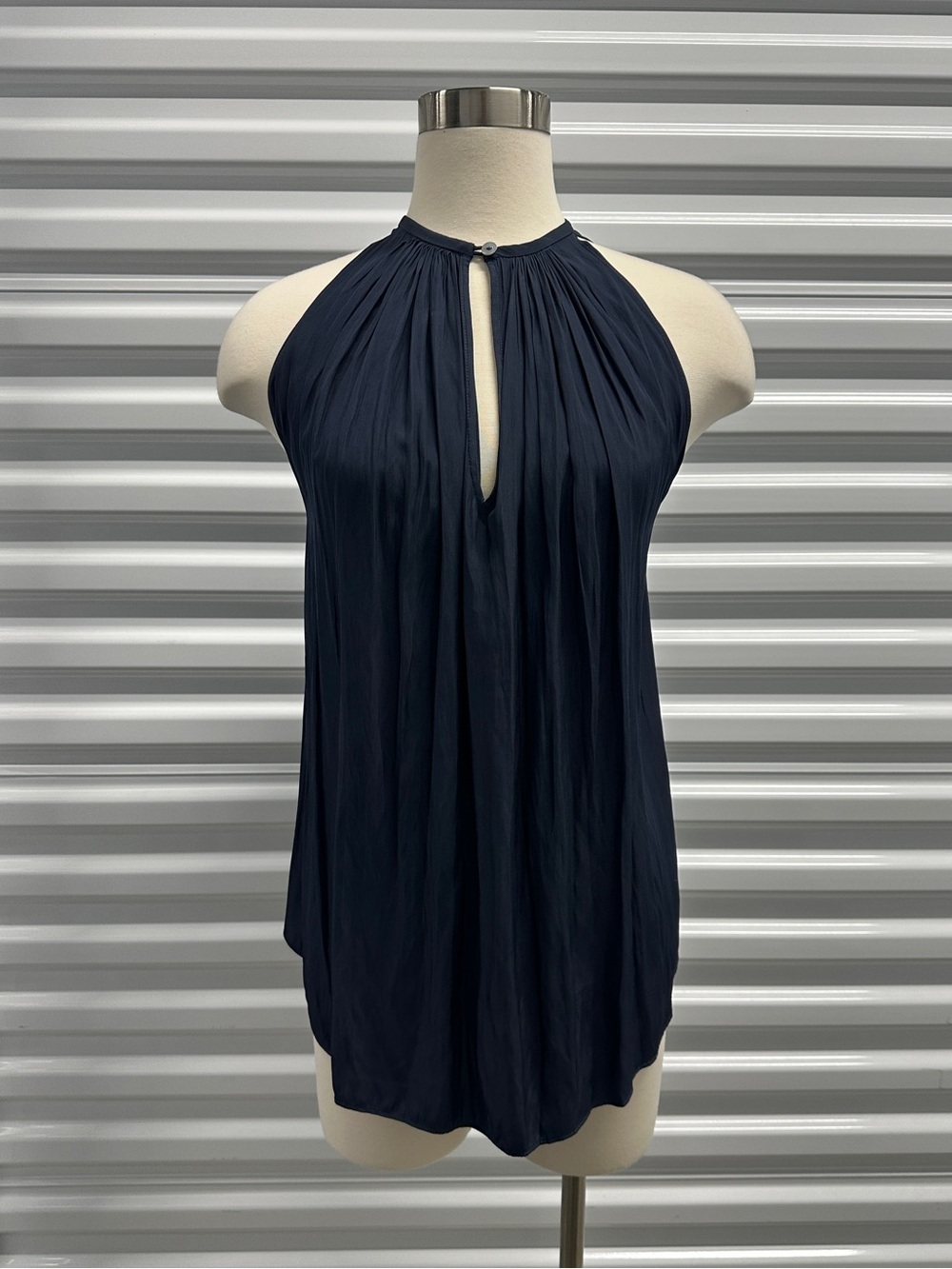 RAMY BROOK PIPER TOP NAVY SIZE SMALL NWT hard to find!